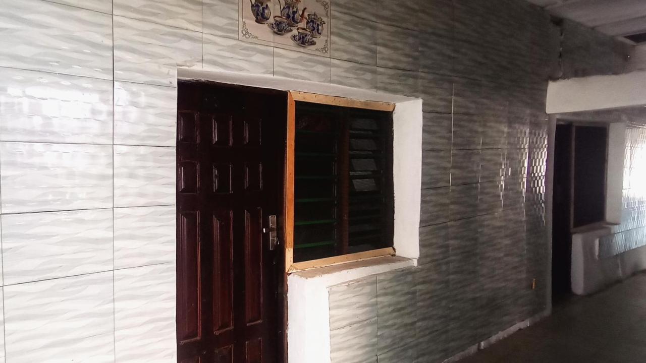 Baba Lao Hotel Малинди Экстерьер фото