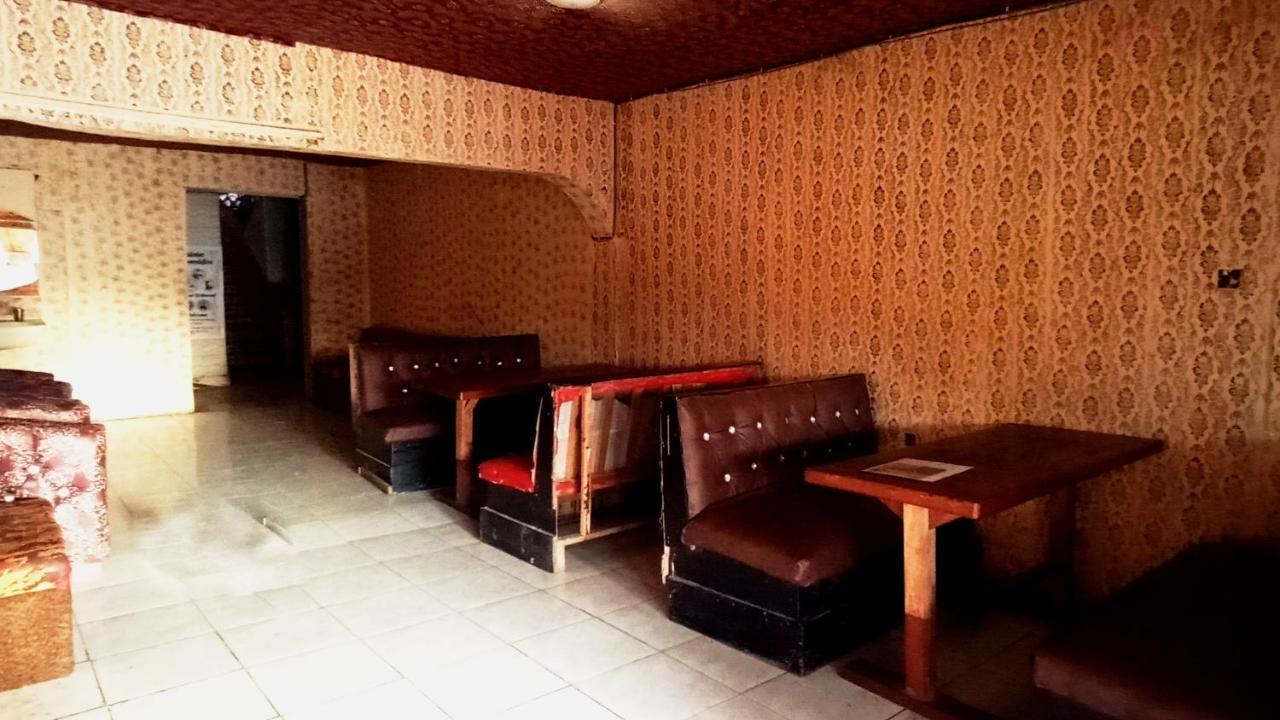 Baba Lao Hotel Малинди Экстерьер фото