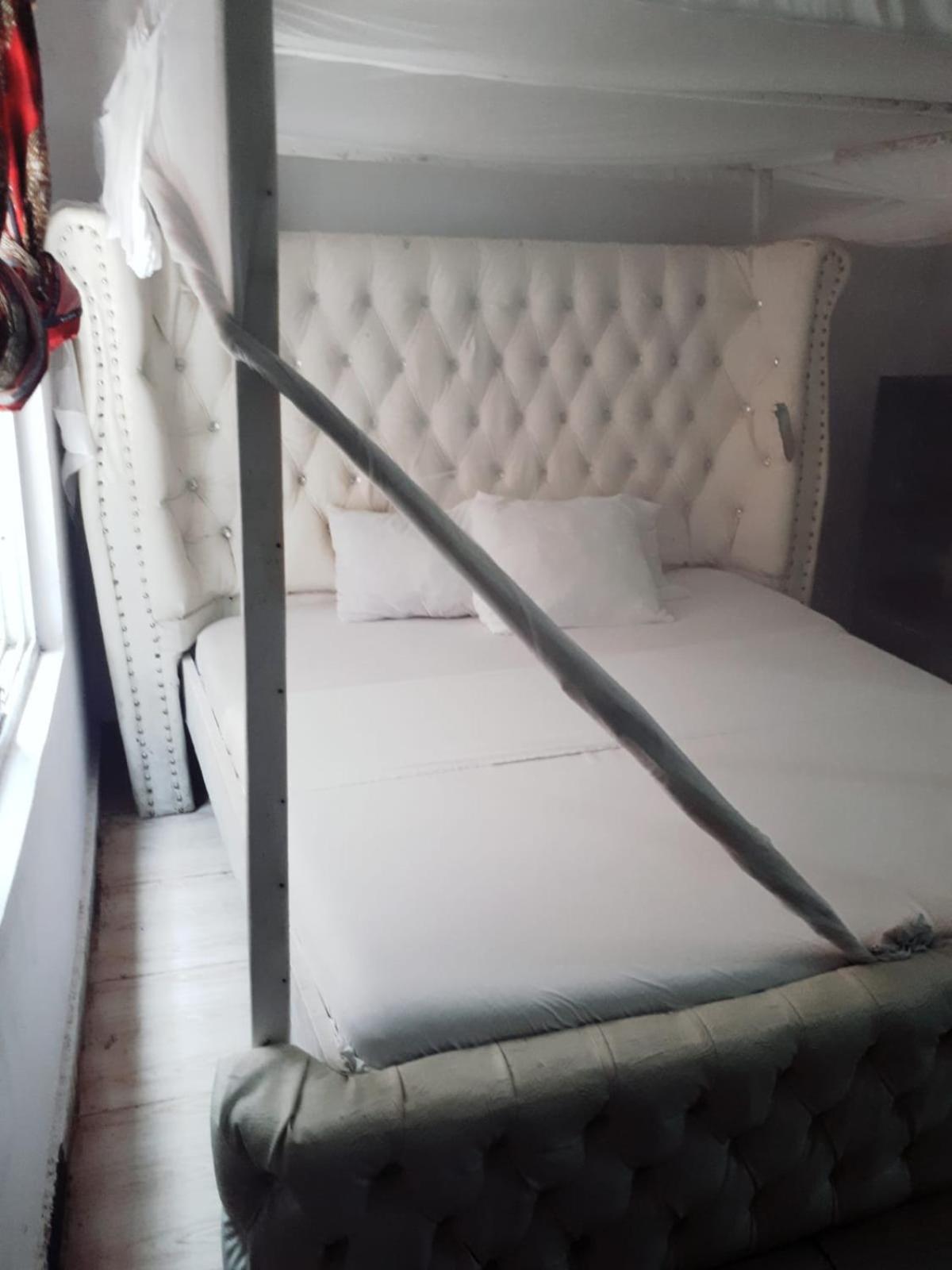 Baba Lao Hotel Малинди Экстерьер фото